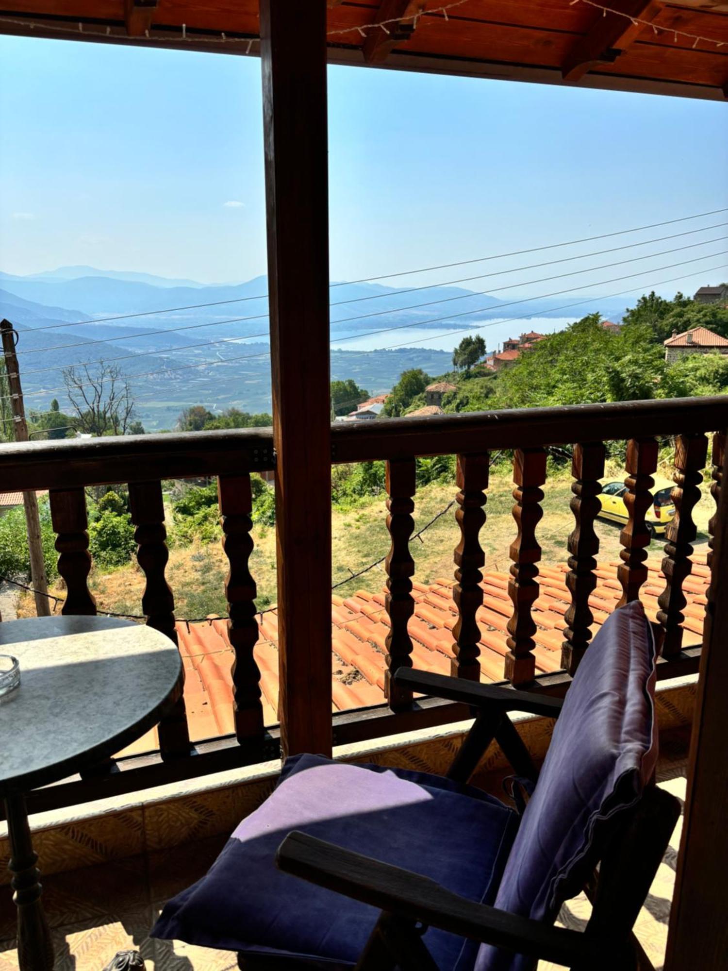 Iaspis Guesthouse Sidhirokhorion Exterior photo