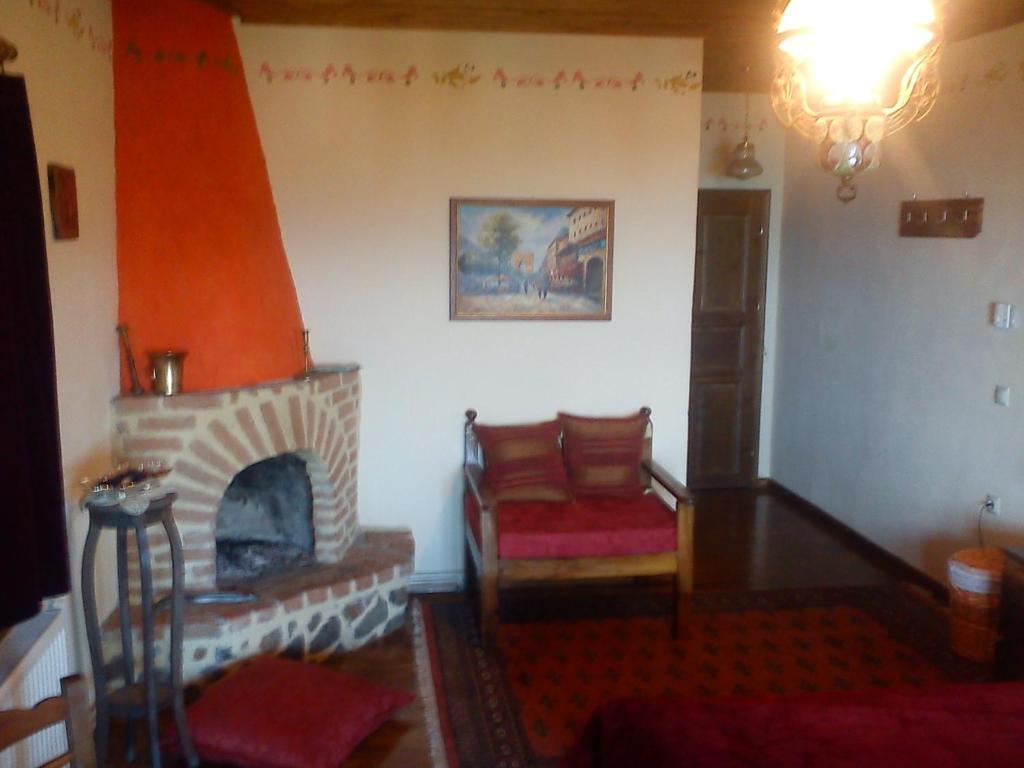 Iaspis Guesthouse Sidhirokhorion Room photo